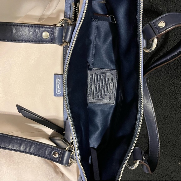 Coach White and Blue Women's Bag - Picture 10 of 12